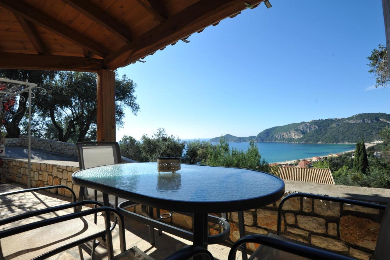 Villa Theodora View Apartments Zeys Agios Georgios Pagon Bagian luar foto
